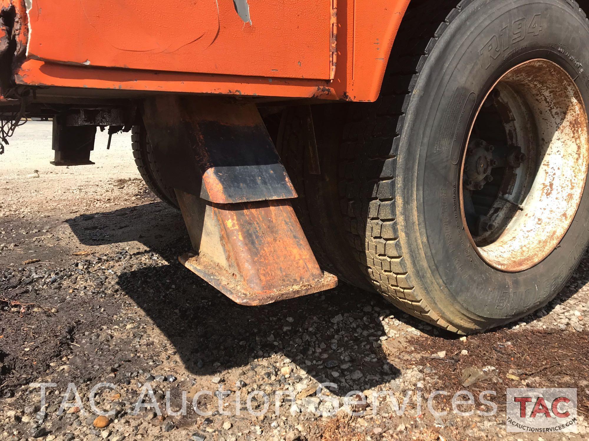 1984 Ford Bucket Truck