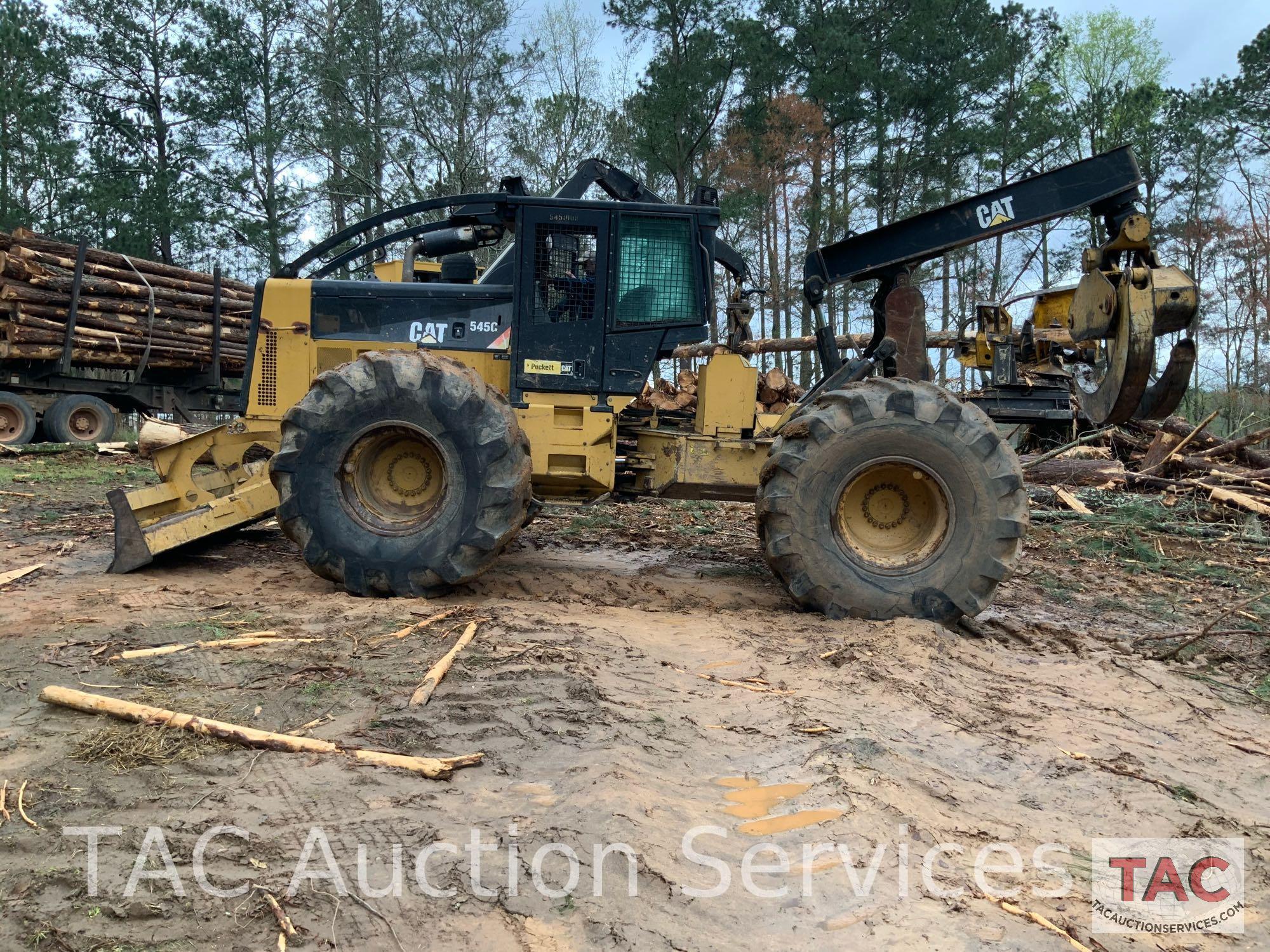 CAT 545C Skidder