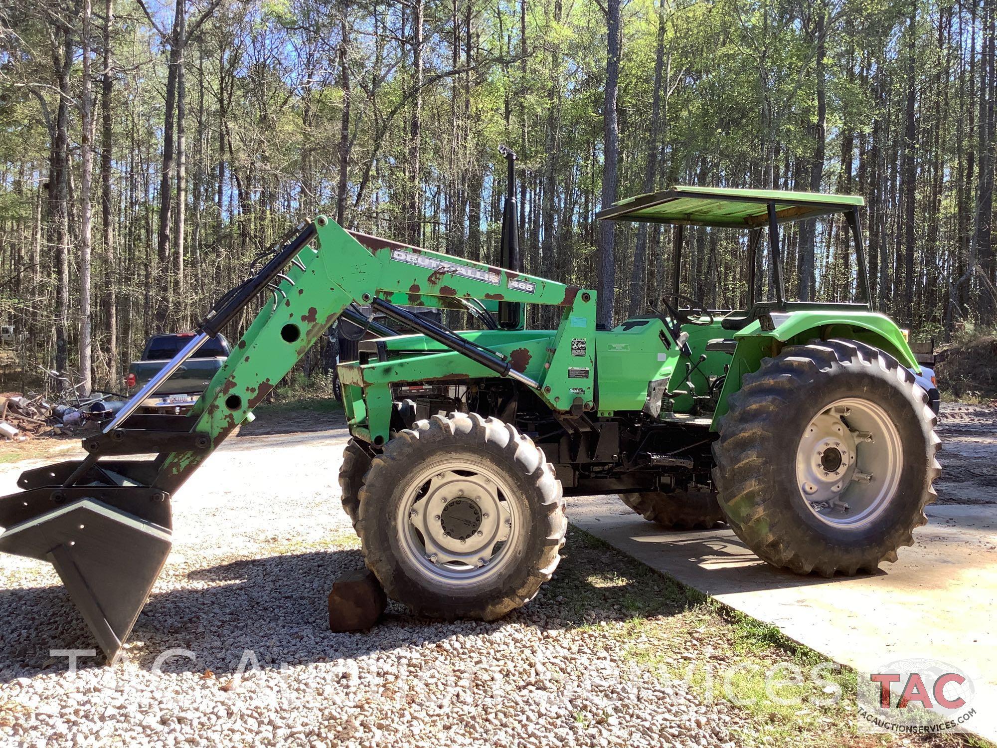 Deutz-Allis Farm Tractor