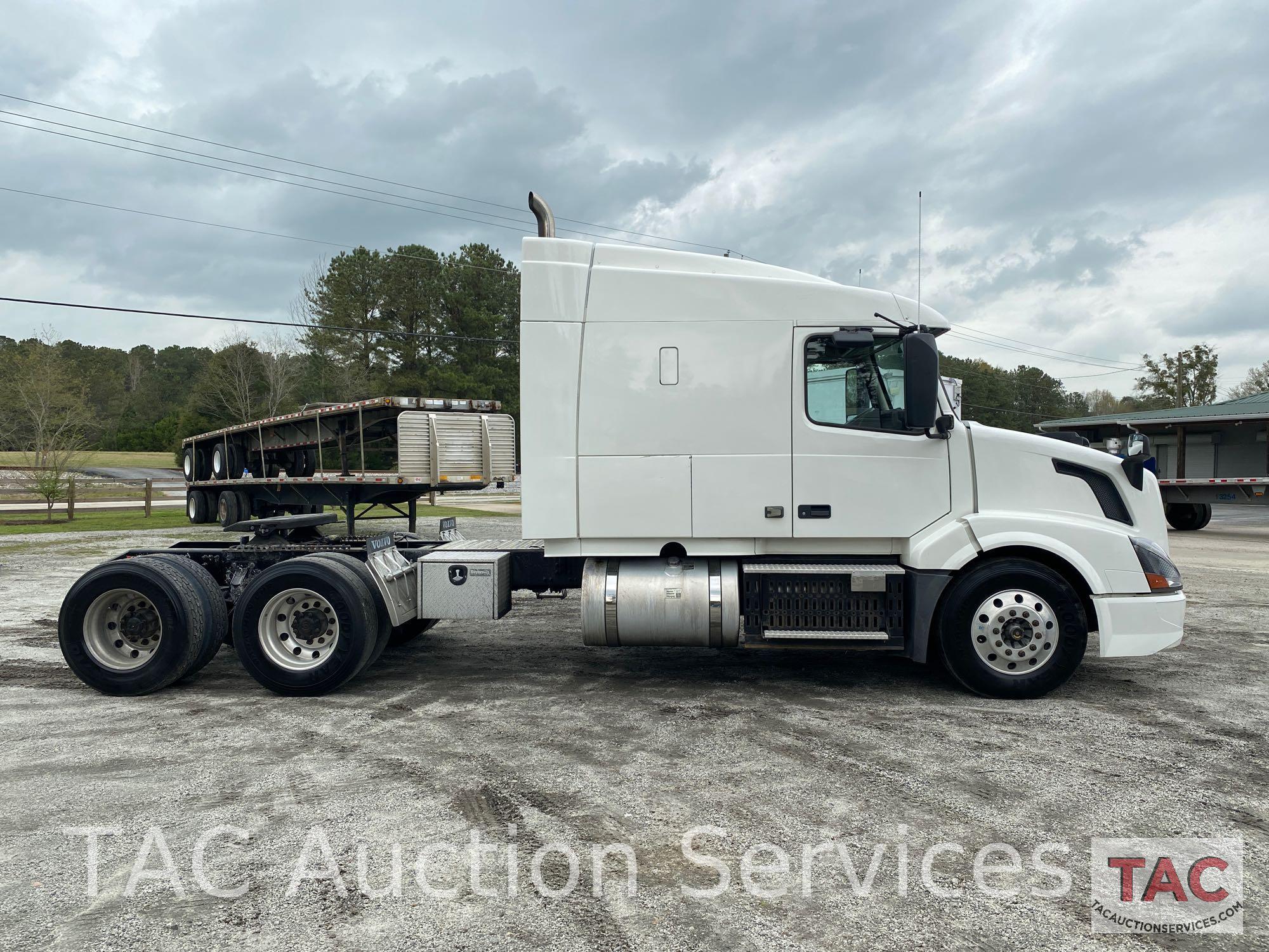 2016 Volvo VNL