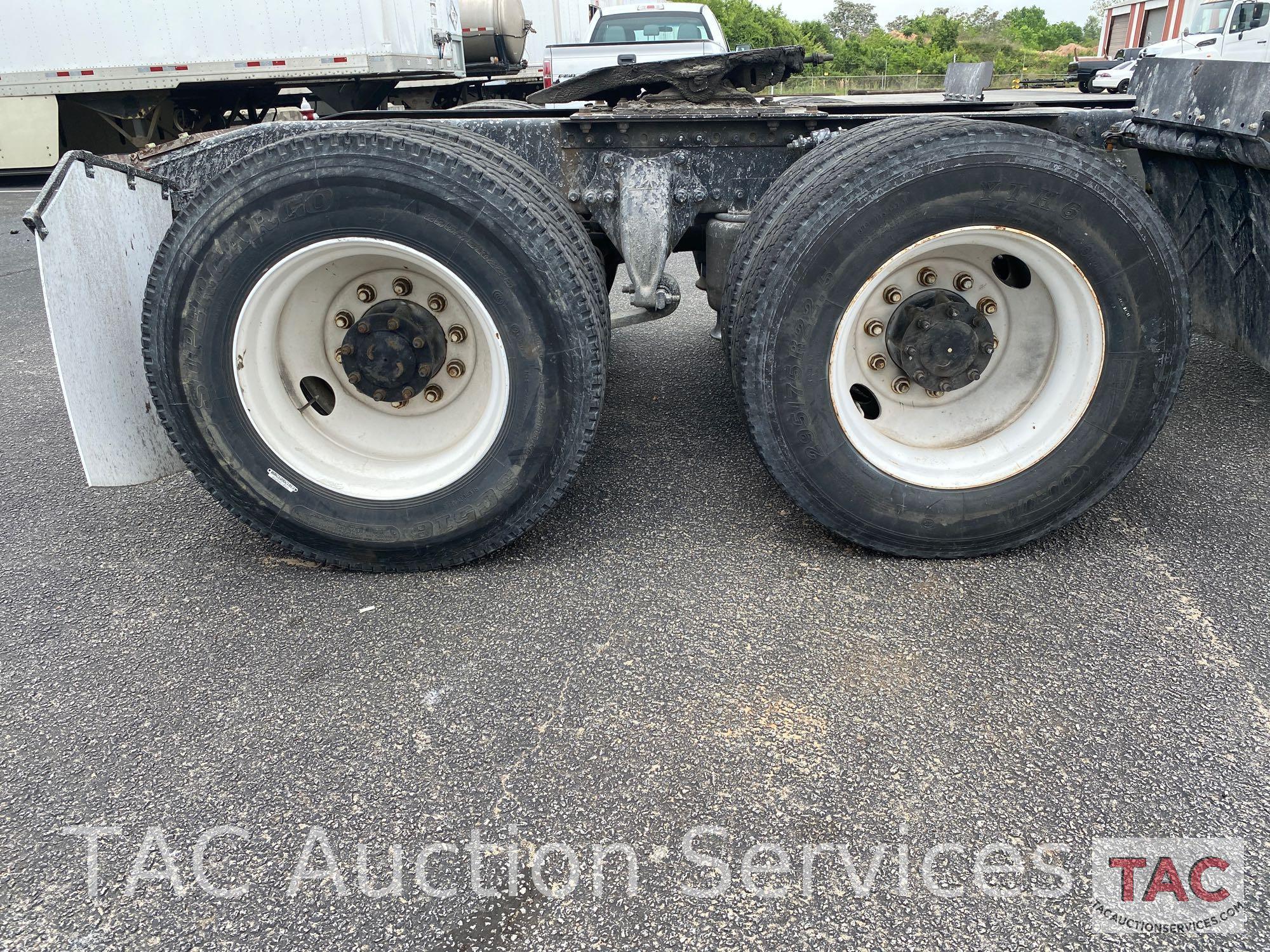 2007 Freightliner Columbia