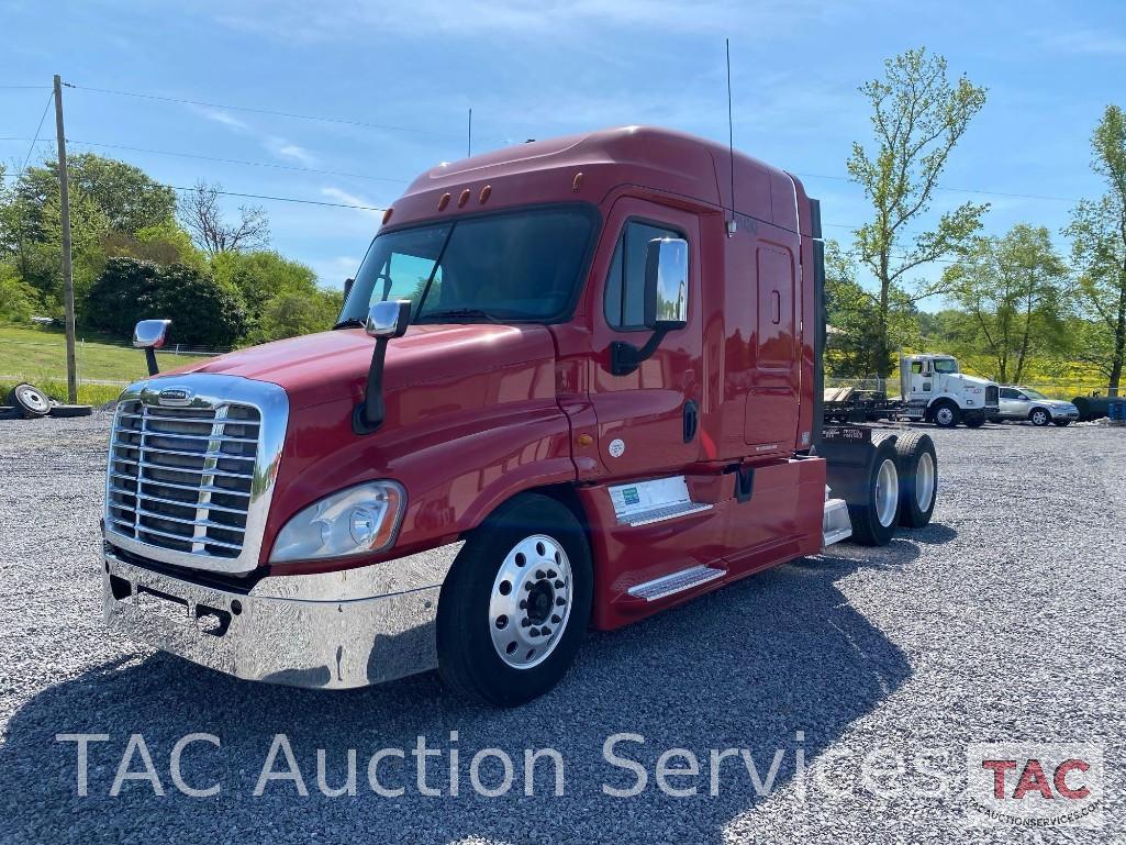 2013 Freightliner Cascadia