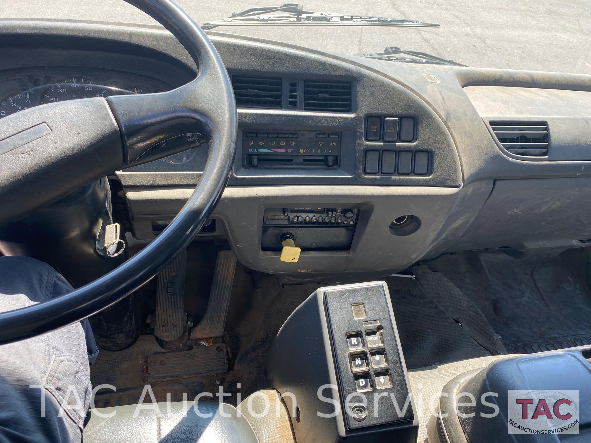 2005 Isuzu FXR Flat Bed