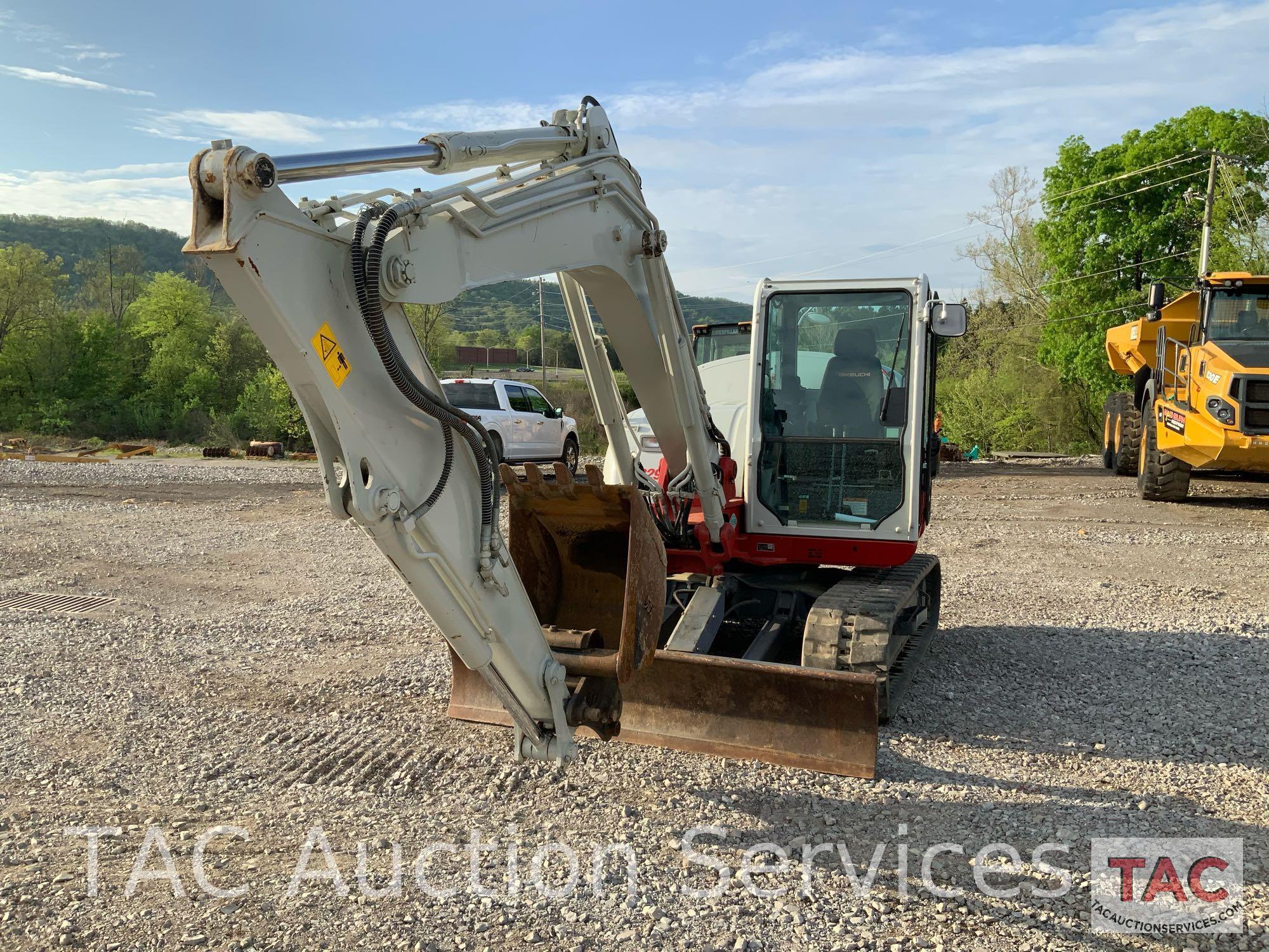 2017 Takeuchi TB290 Excavator