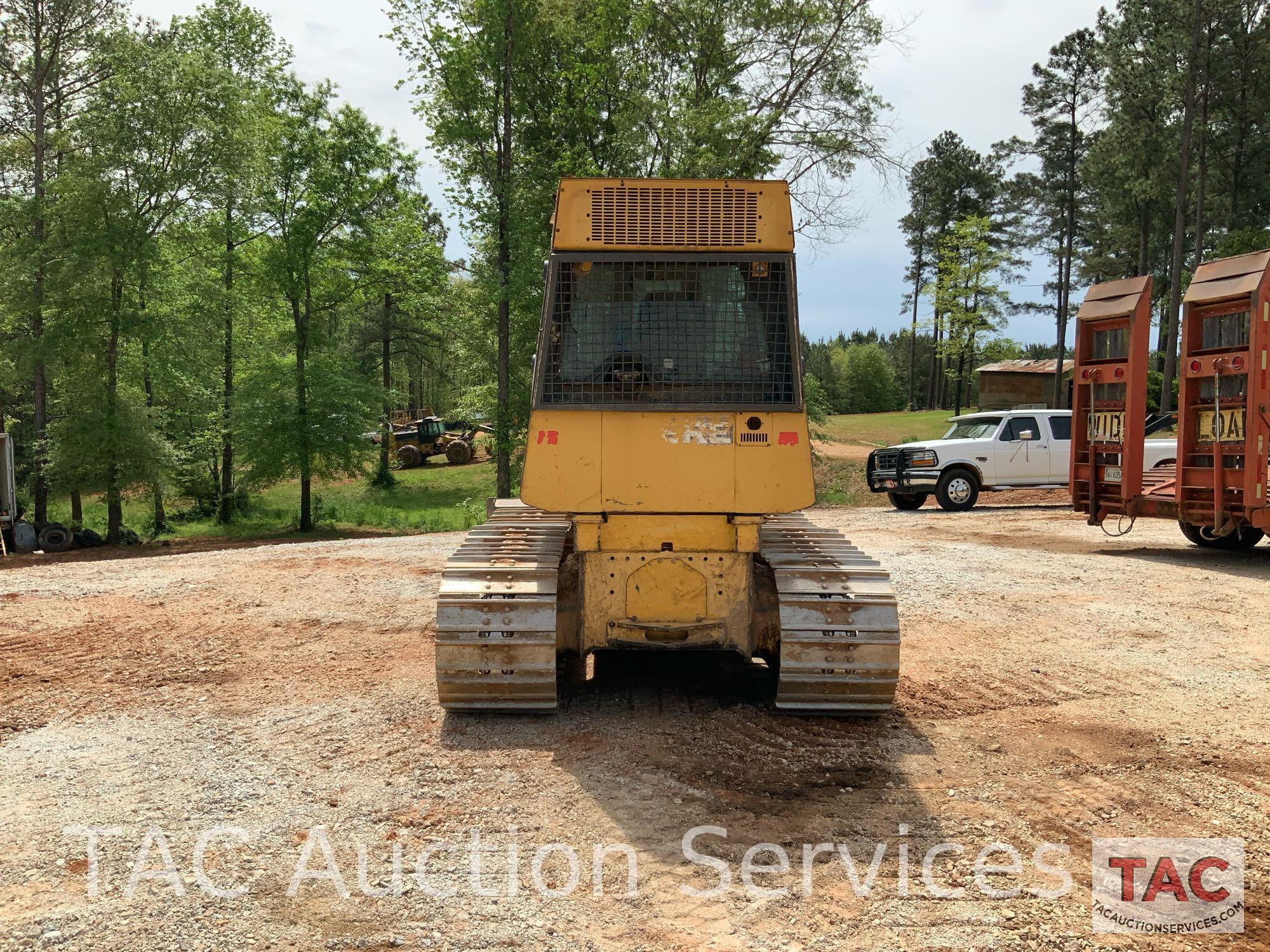 John Deere JD650J Dozer