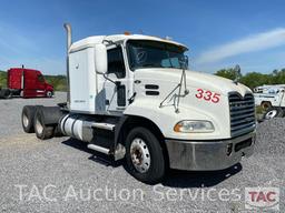 2013 Mack CXU613