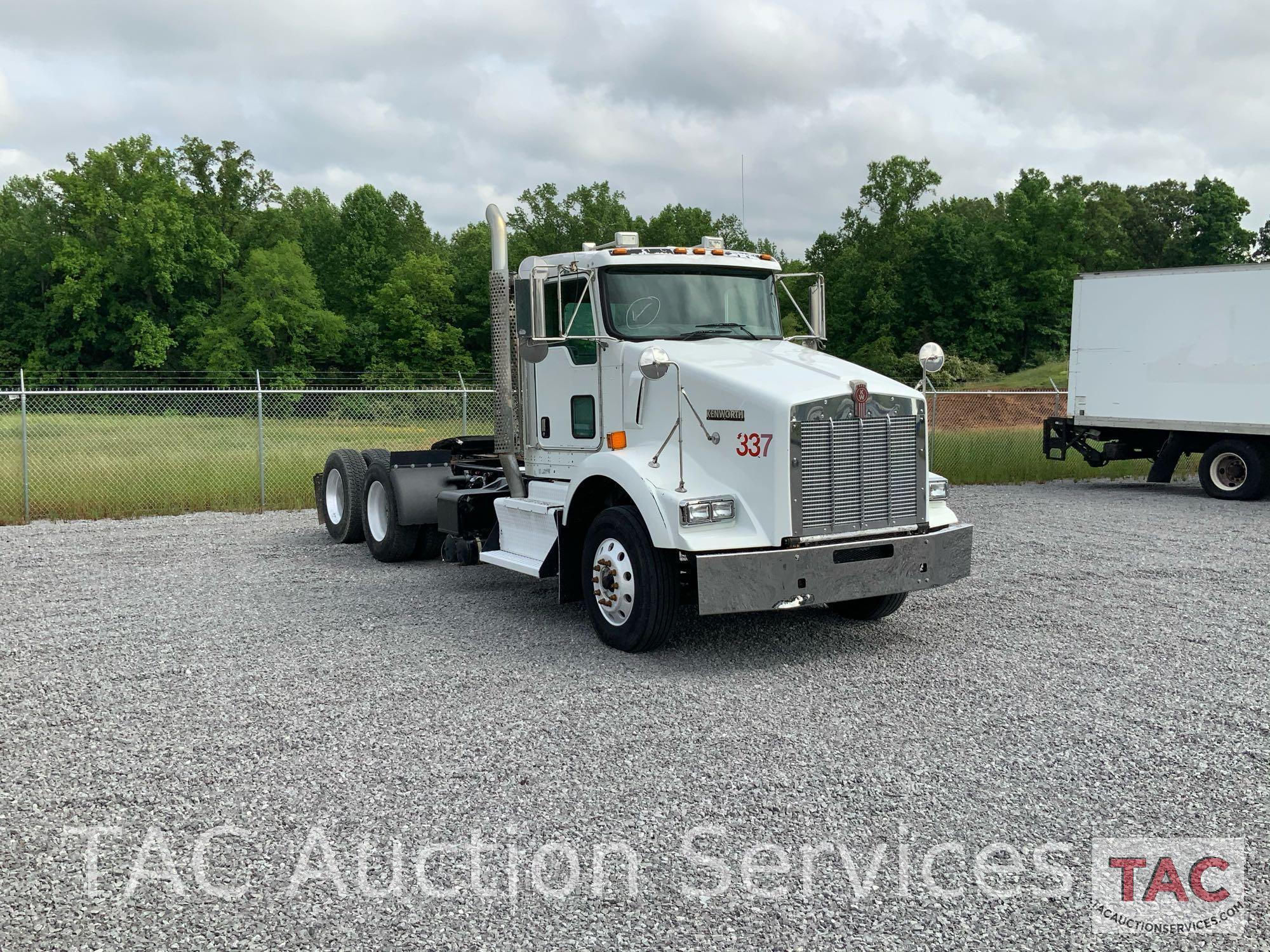 2013 Kenworth T800