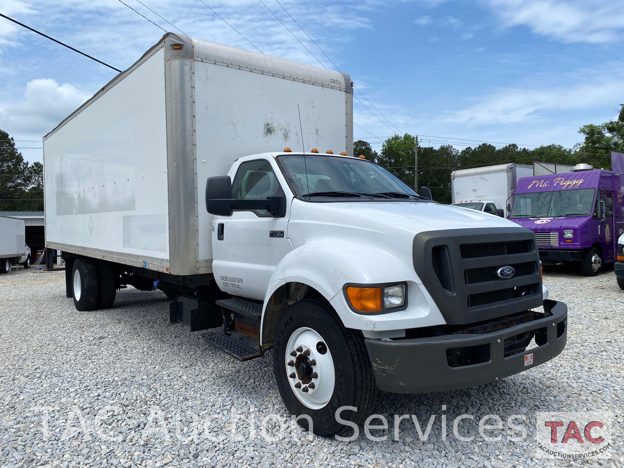 2013 Ford F-750 Box Truck