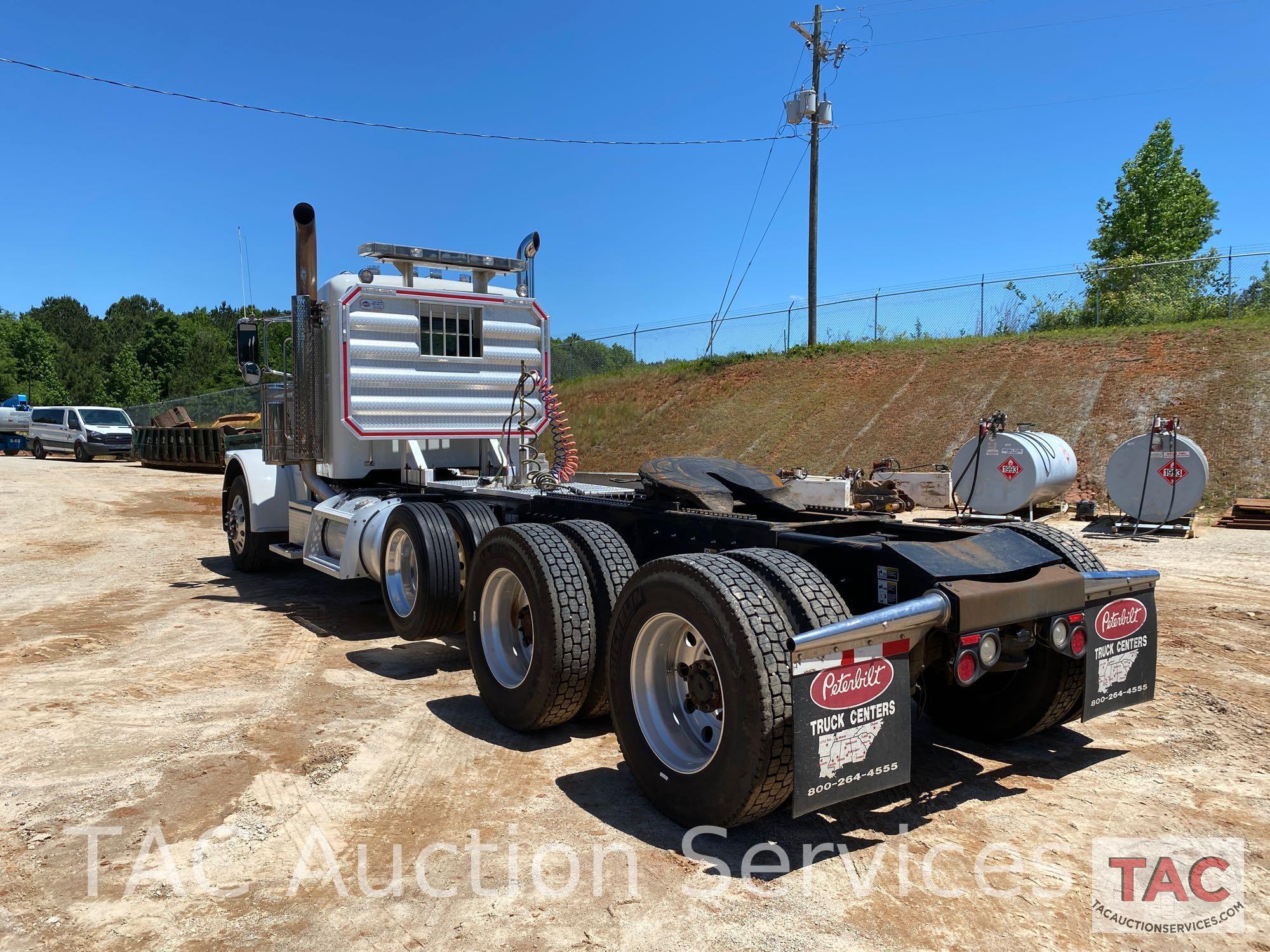 2015 Peterbilt 389 Heavy Haul