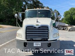 2007 Mack CXN612