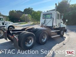 2000 Mack CH613