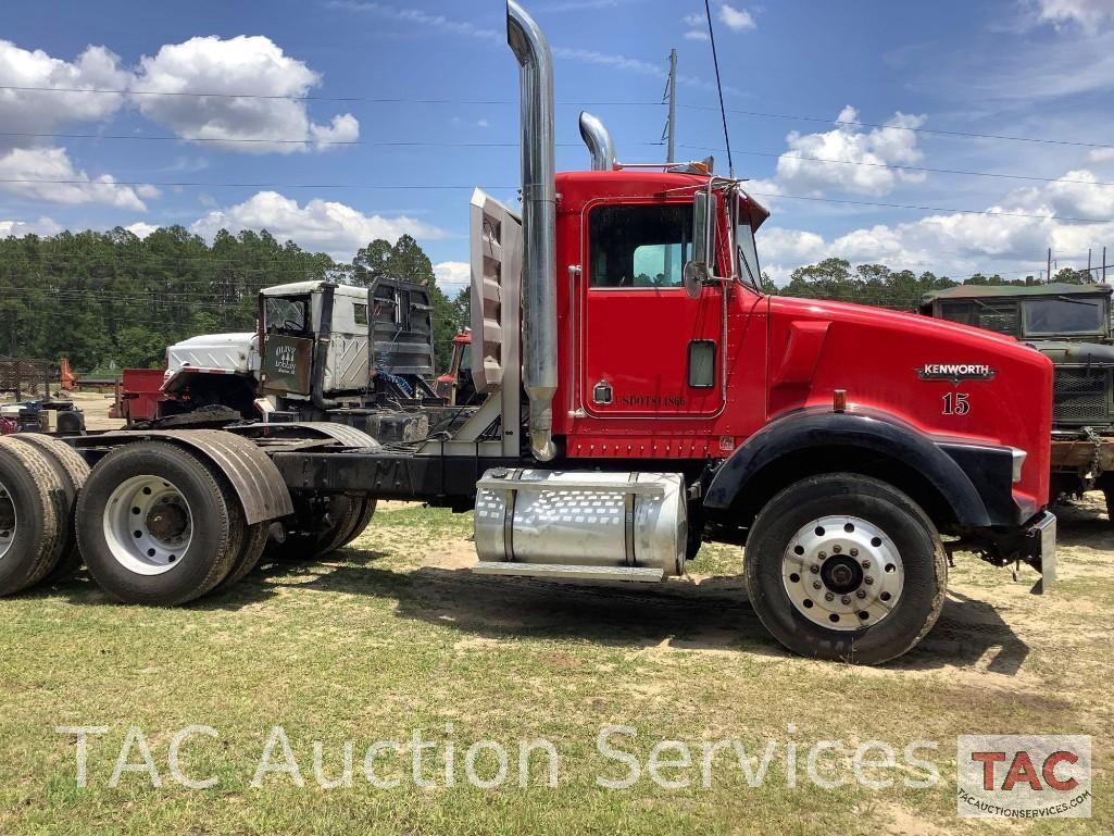 1996 Kenworth T800 Day Cab