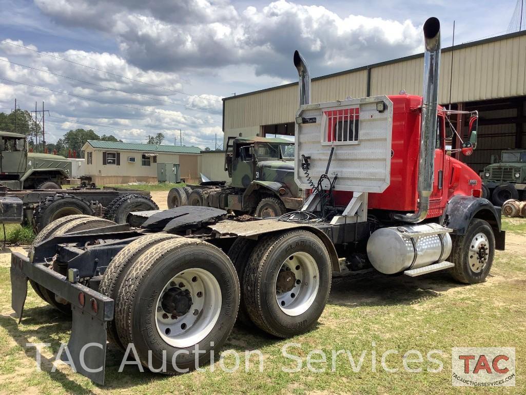 1996 Kenworth T800 Day Cab