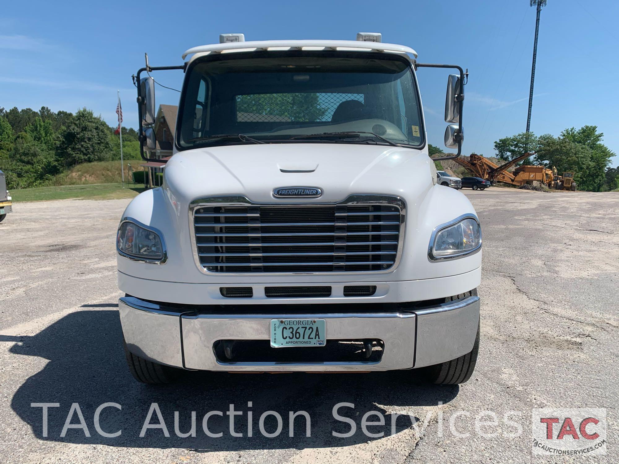 2005 Freightliner M2 Tandem Axle Rollback Truck