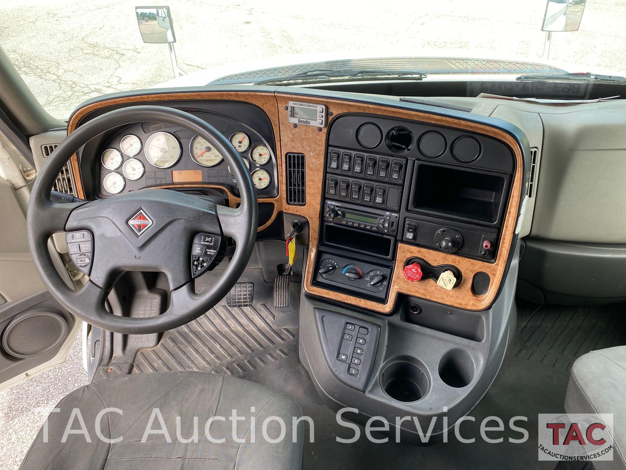 2014 International ProStar + 6x4