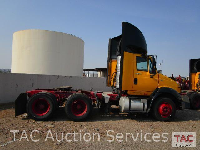 2013 International 8600 Day Cab