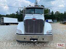 2013 Peterbilt 384 Day Cab