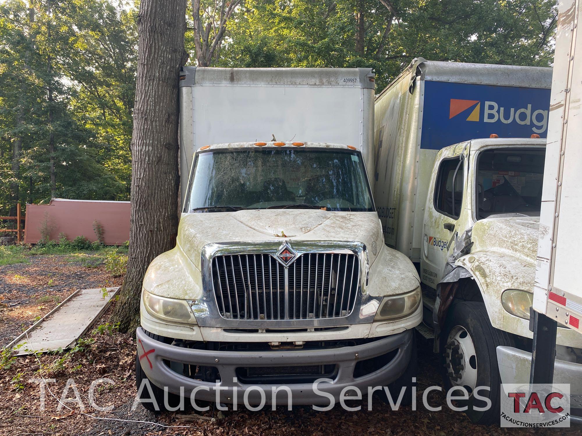 2015 International Durastar 4300 Box Truck