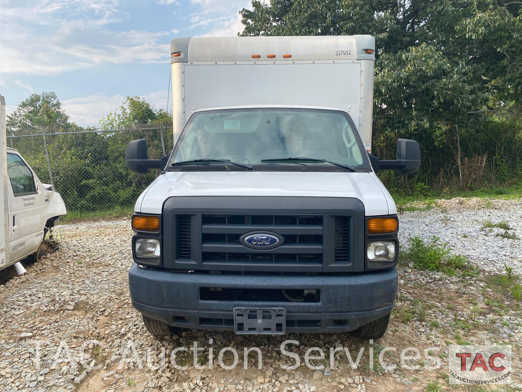 2013 Ford E-350 Box Truck