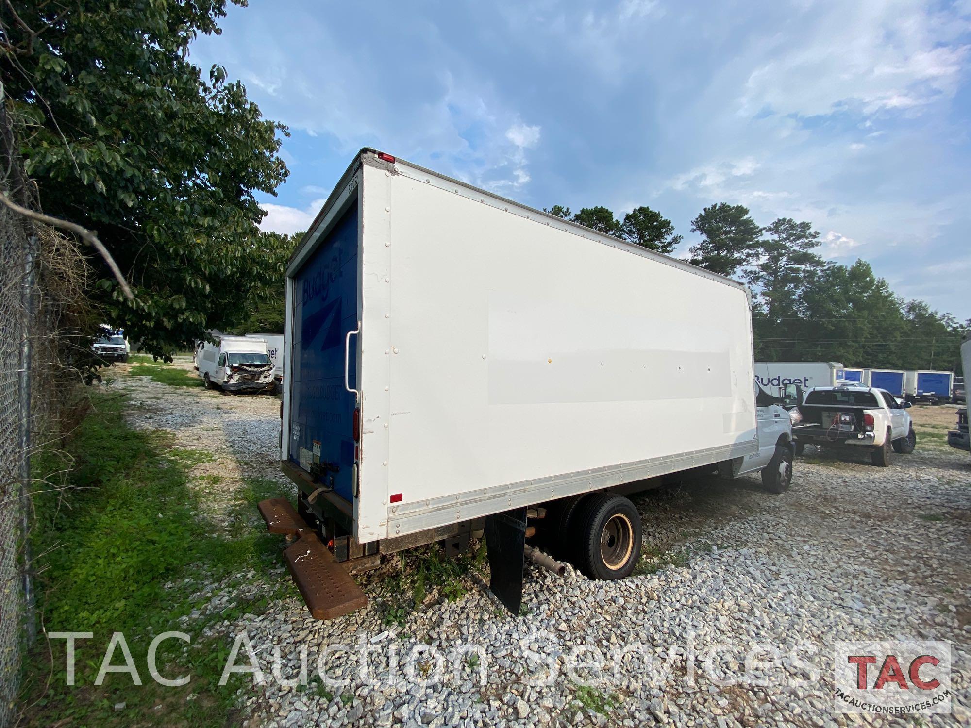 2013 Ford E-350 Box Truck