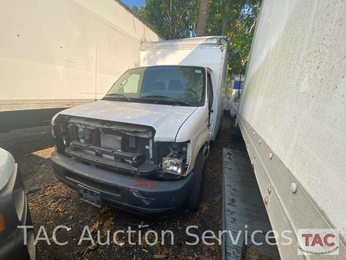 2015 Ford E-350 Box Truck