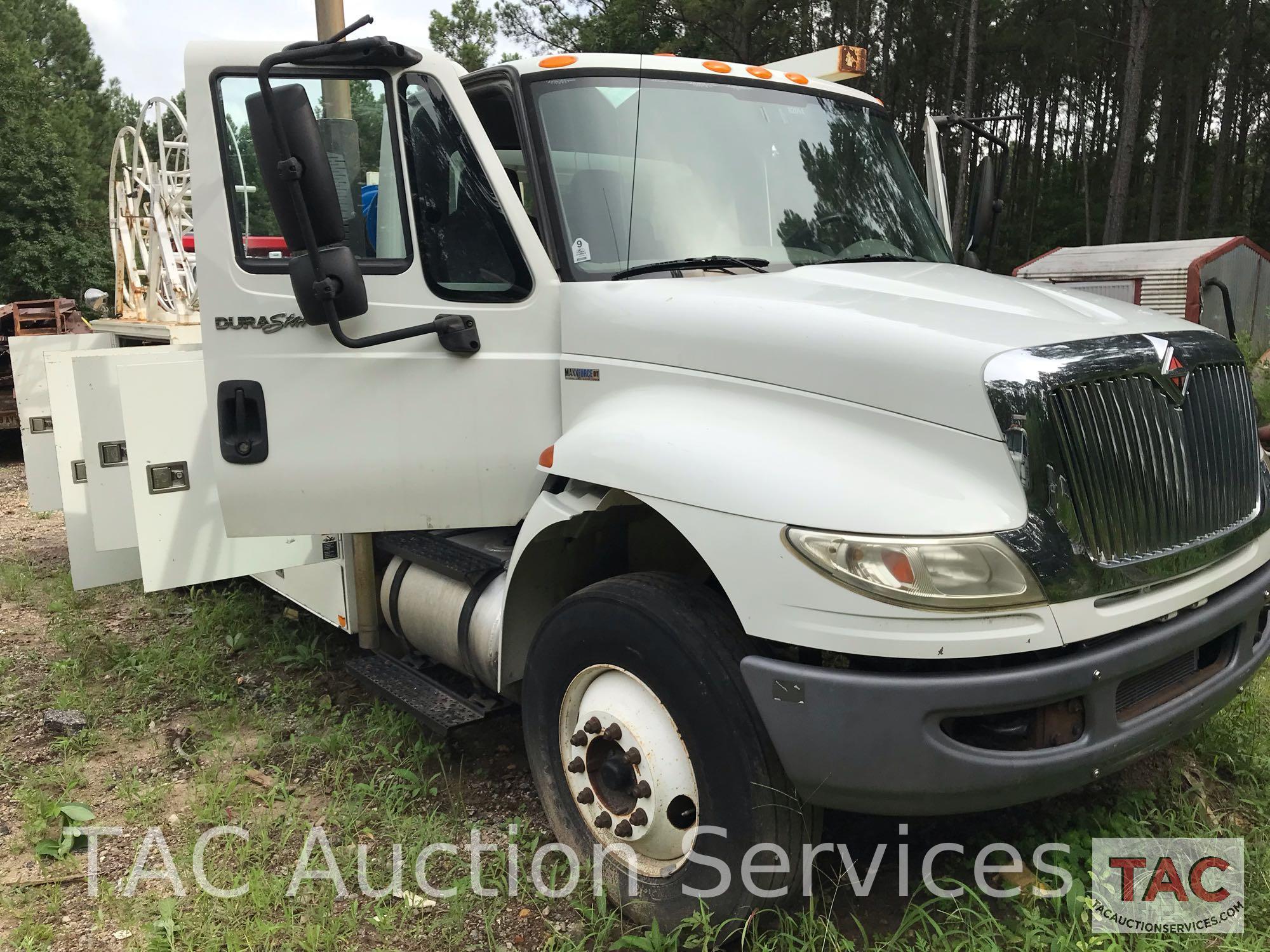 2011 International Durastar 4400 Service Truck