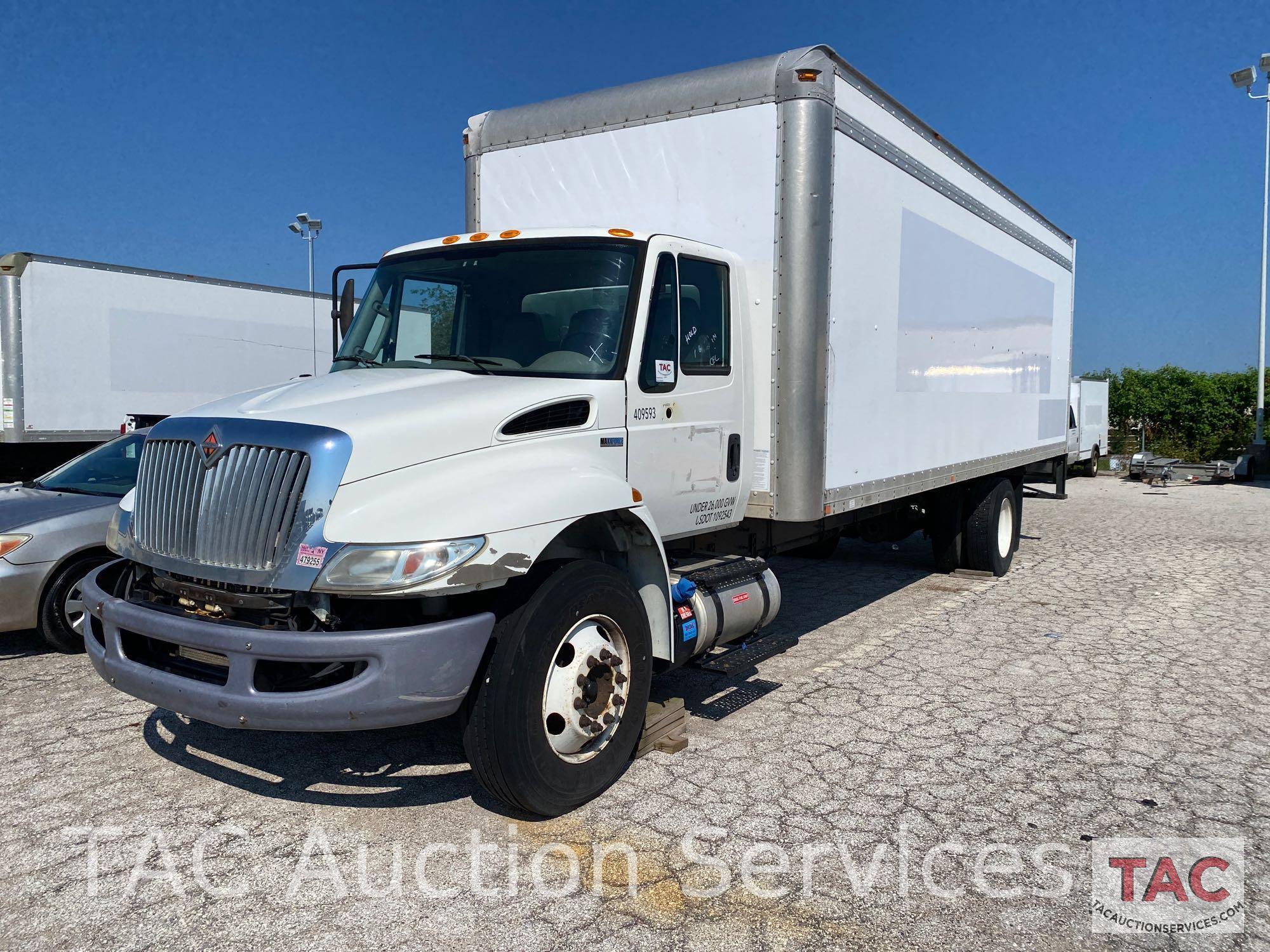 2015 International Durastar 4300 Box Truck