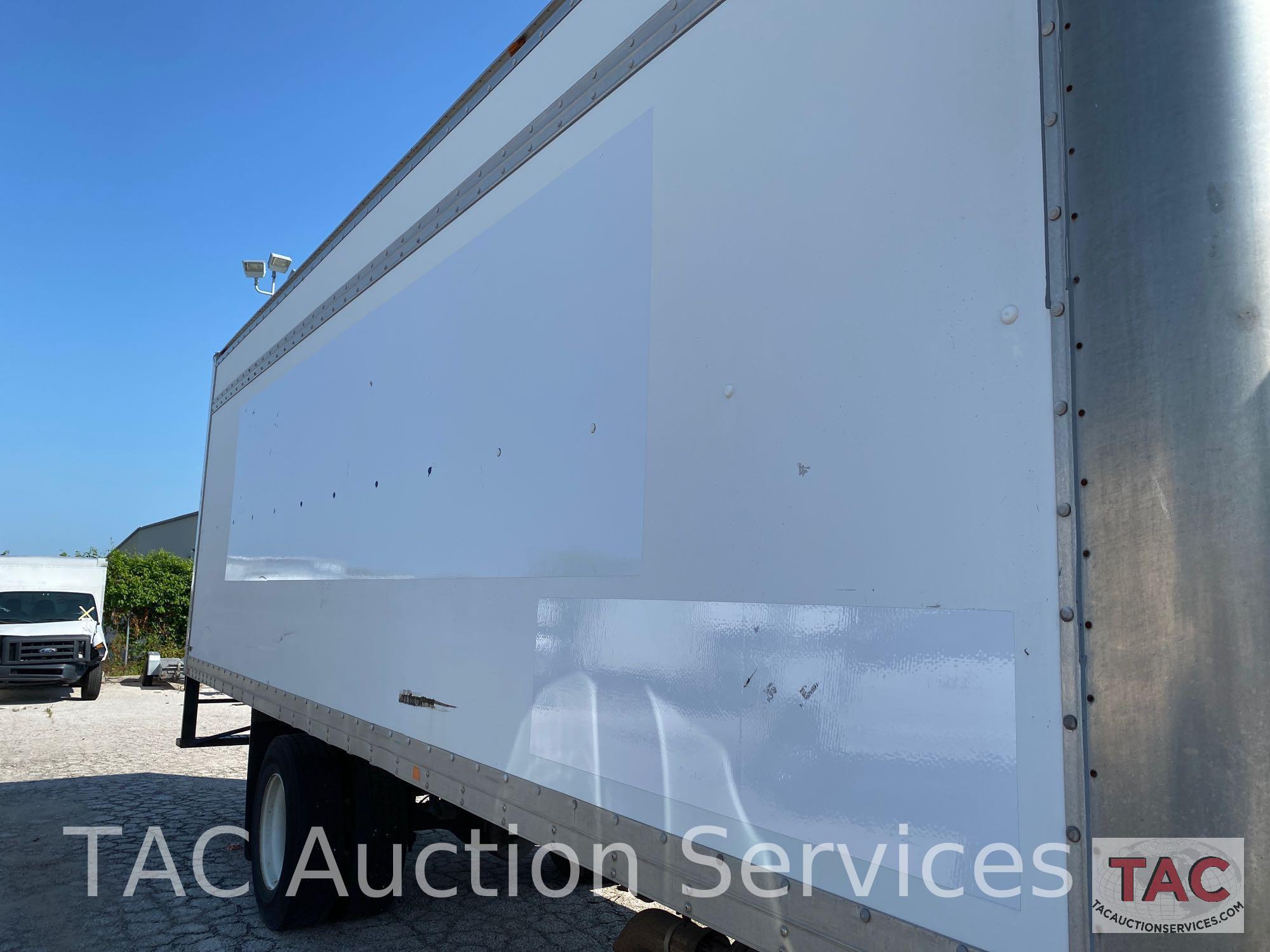 2015 International Durastar 4300 Box Truck