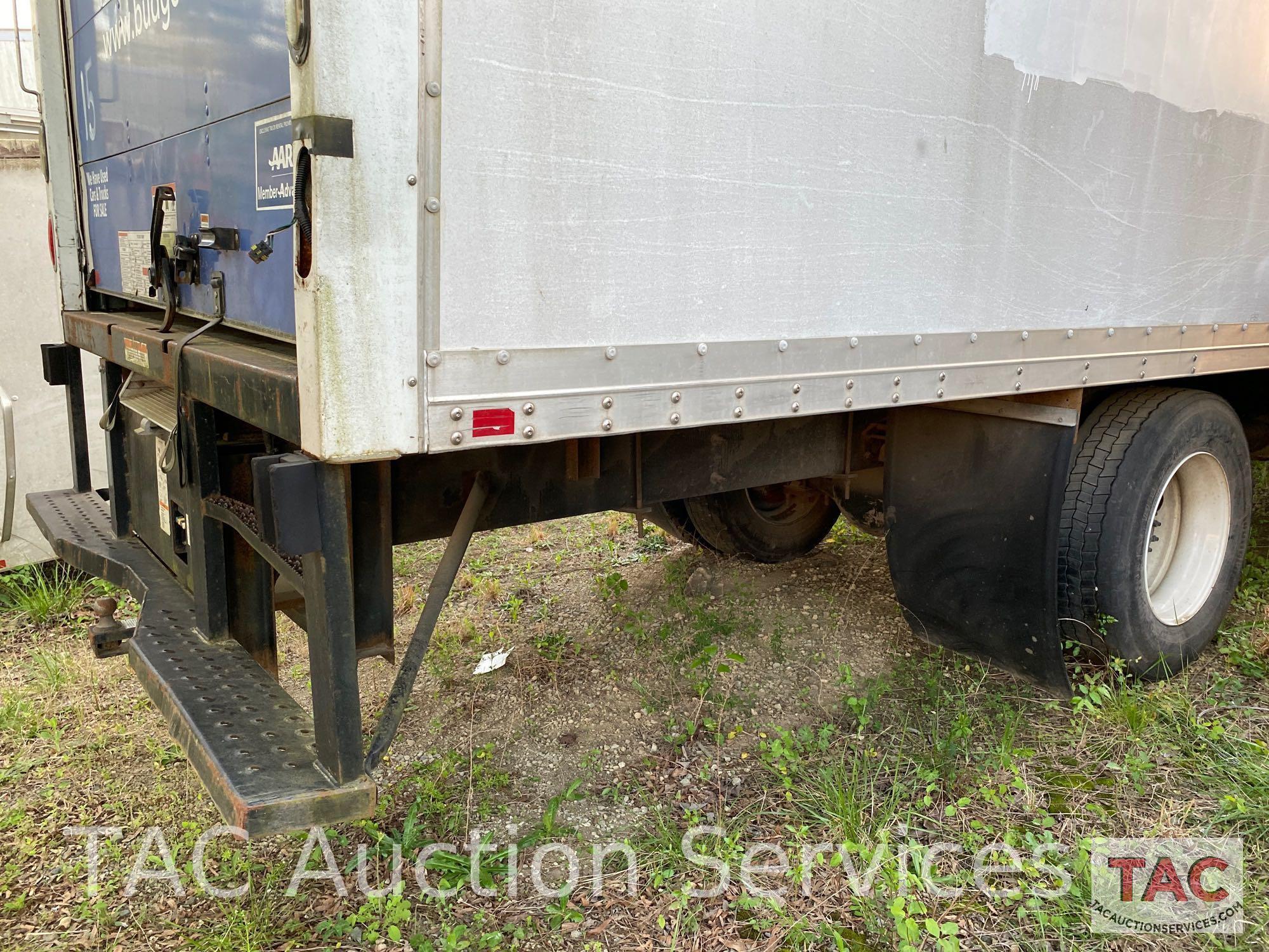 2015 International Durastar 4300 Box Truck