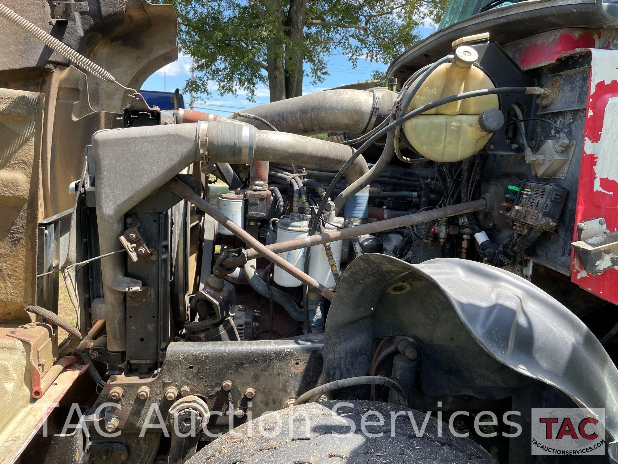 2003 Mack CV713 Roll Off Truck