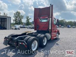 2001 Volvo VNL Day Cab