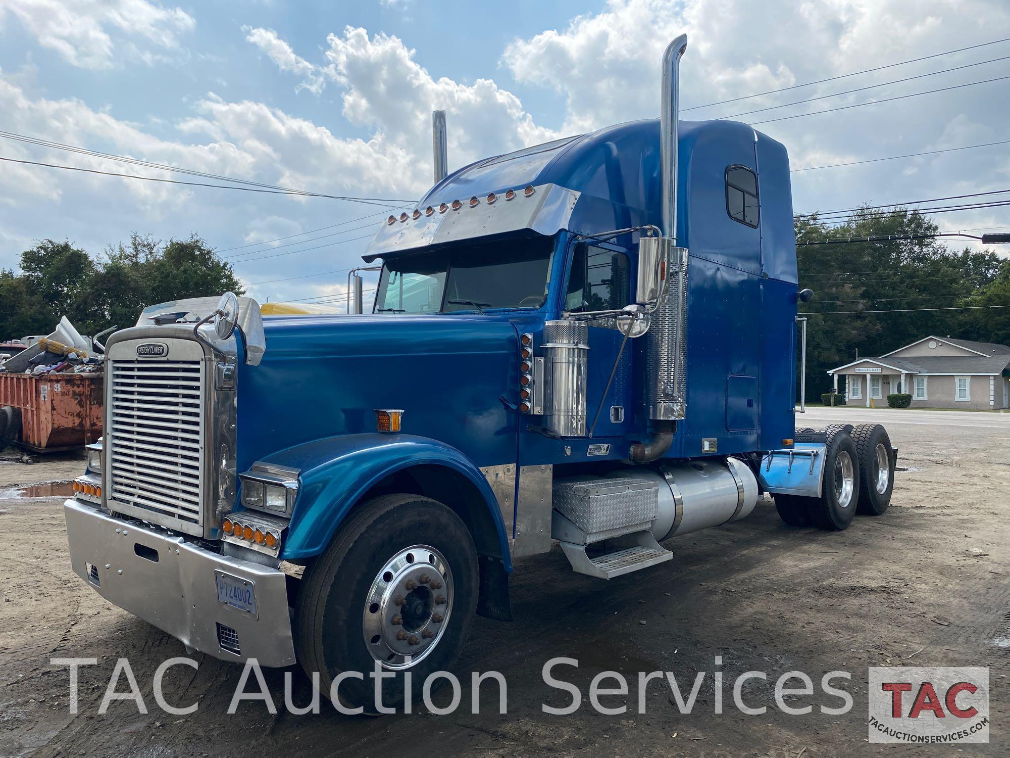 2000 Freightliner Classic XL