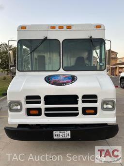 2007 Workhorse W42 Food Truck