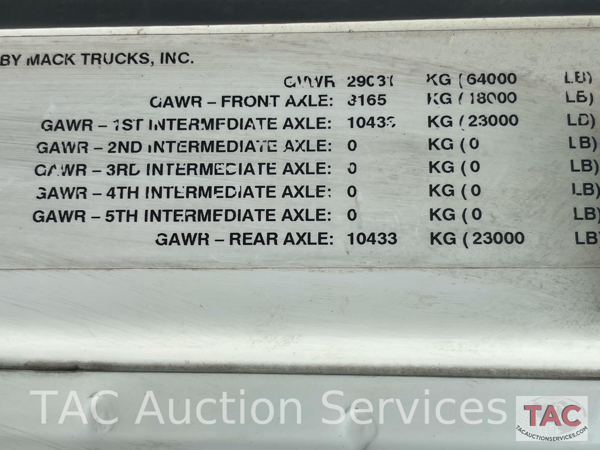 2007 Mack M7 Tri-Axle Dump Truck