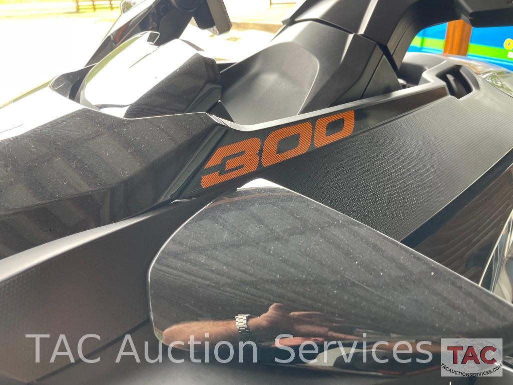 2021 Sea-Doo 300 GTX Jet Ski