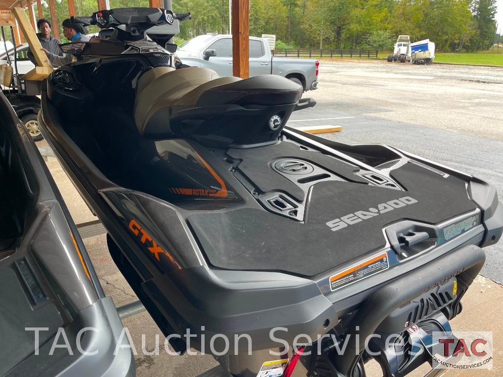 2021 Sea-Doo 300 GTX Jet Ski