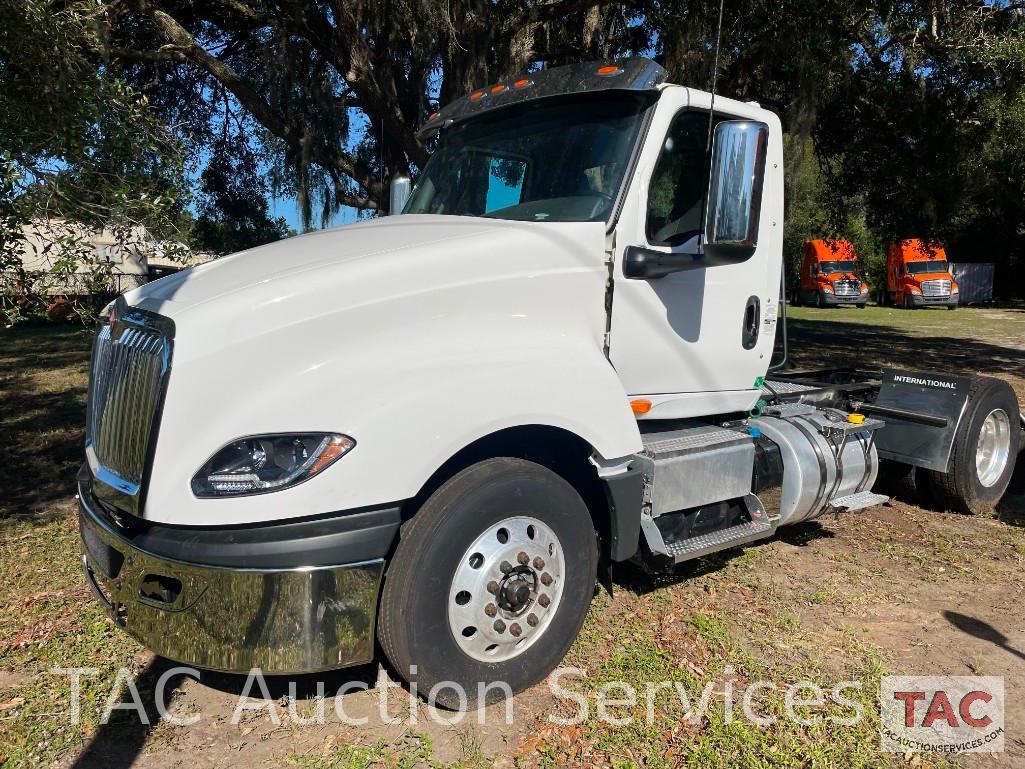 2019 International LT625 4x2 Daycab