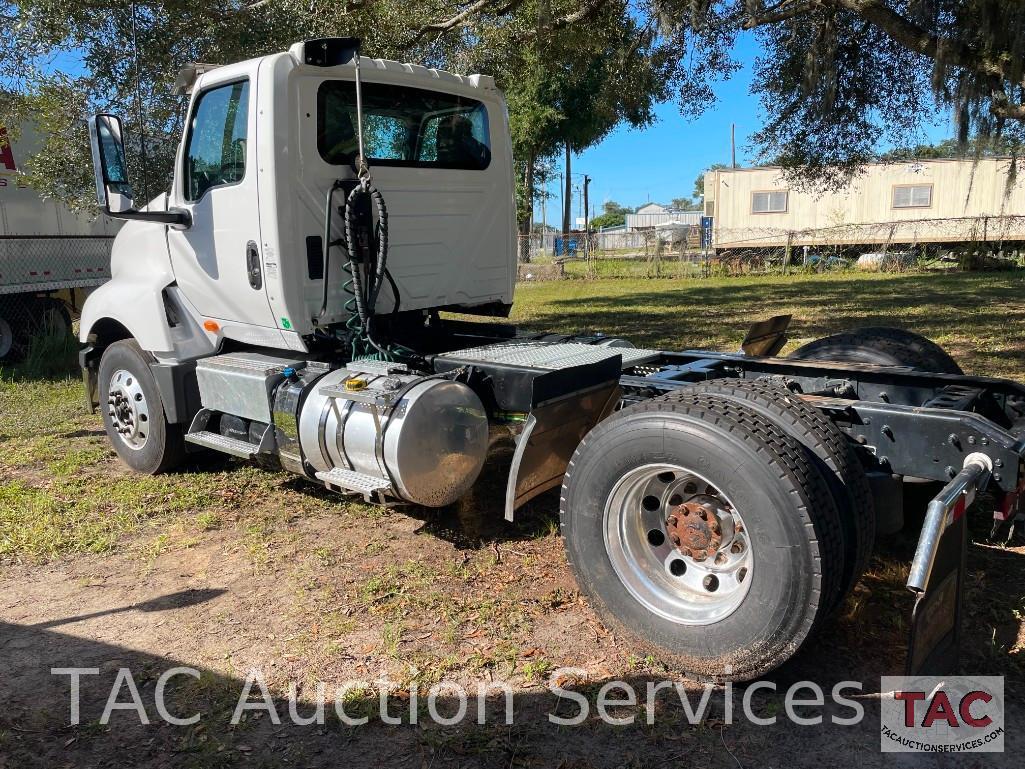 2019 International LT625 4x2 Daycab