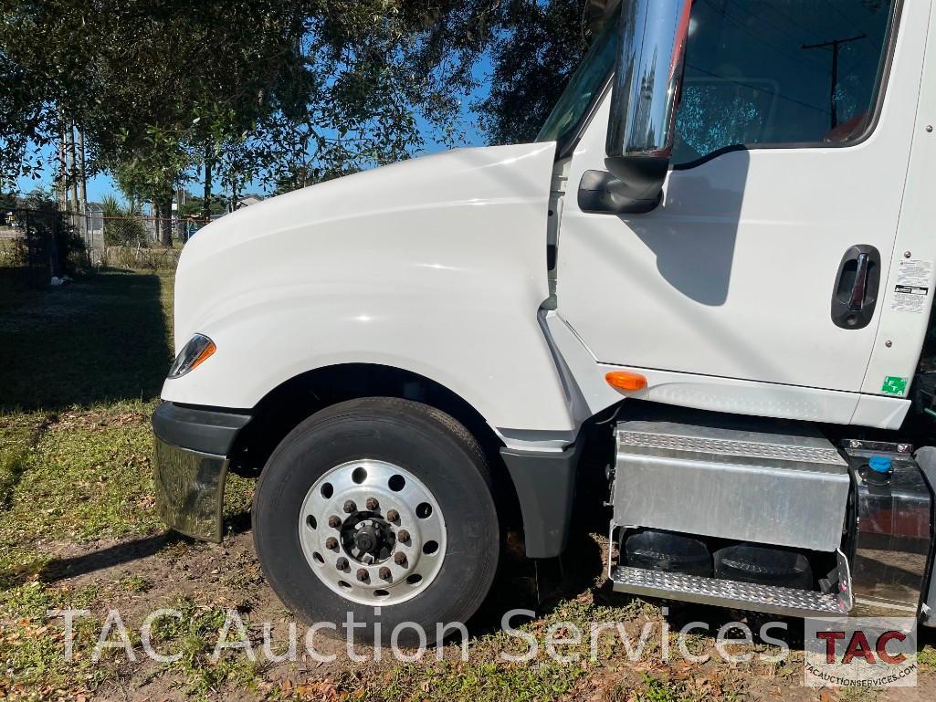 2019 International LT625 4x2 Daycab