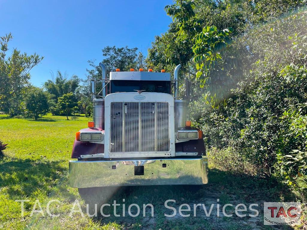 1990 Peterbilt 379 Daycab