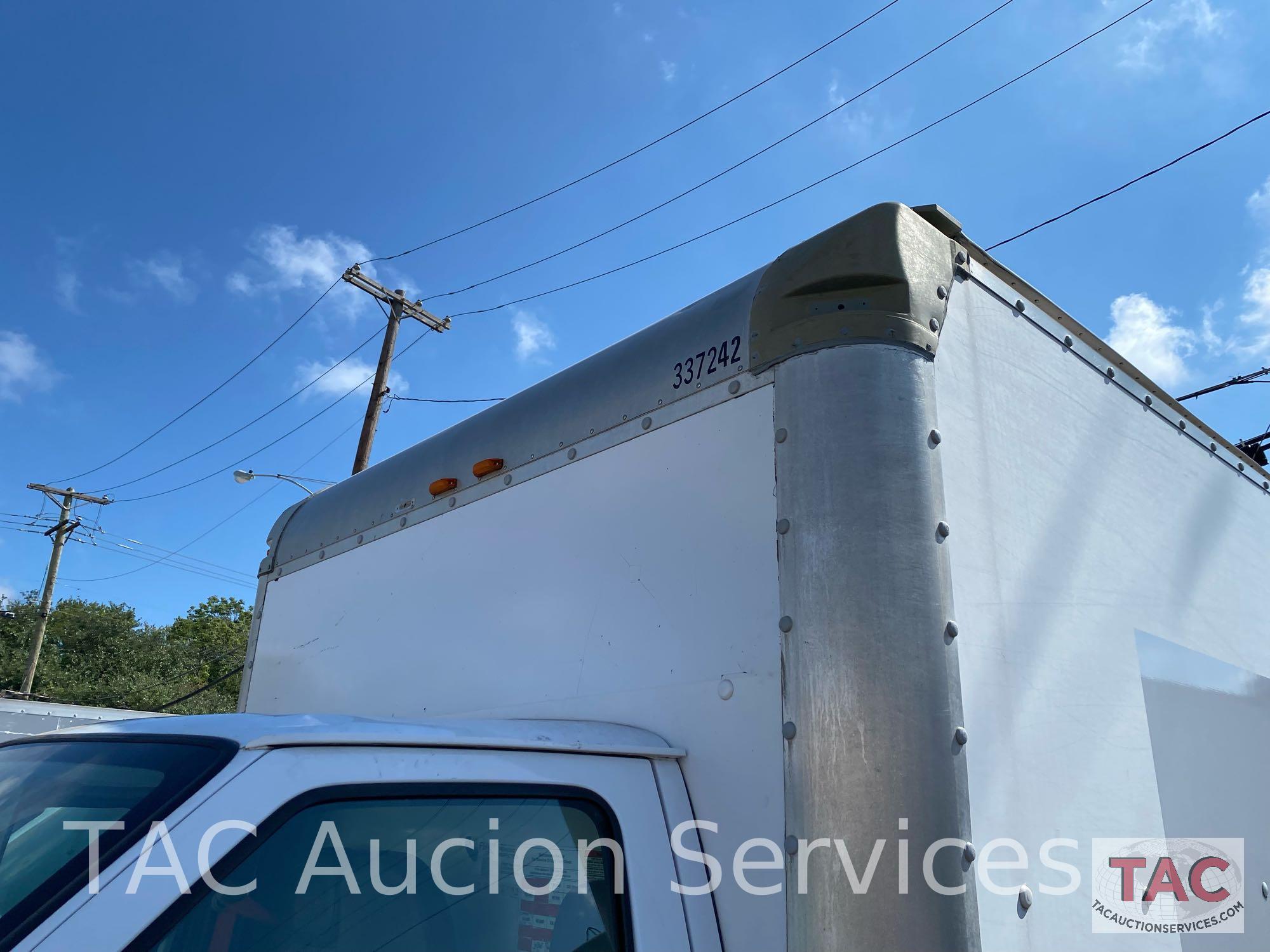 2013 Ford E-350 Box Truck