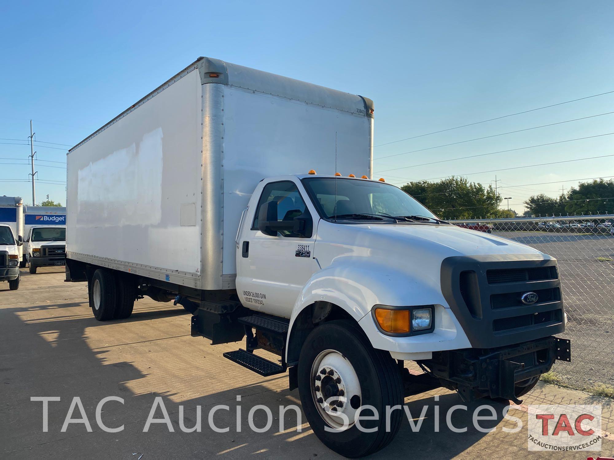 2013 Ford F-750 Box Truck