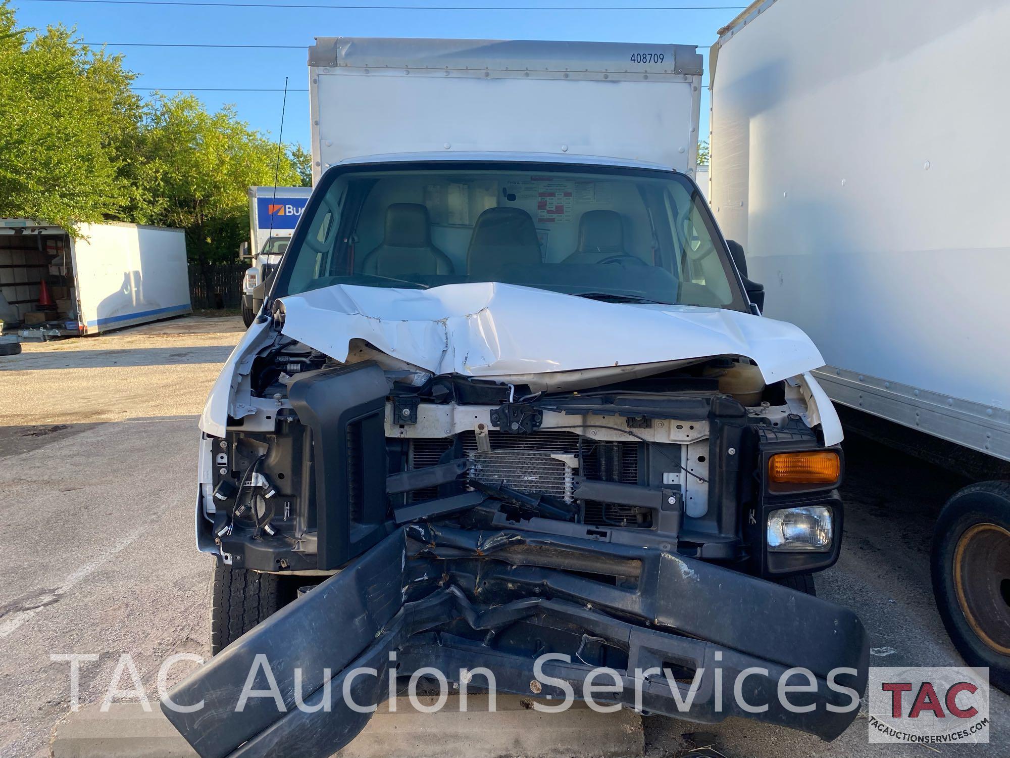 2014 Ford E-350 Box Truck