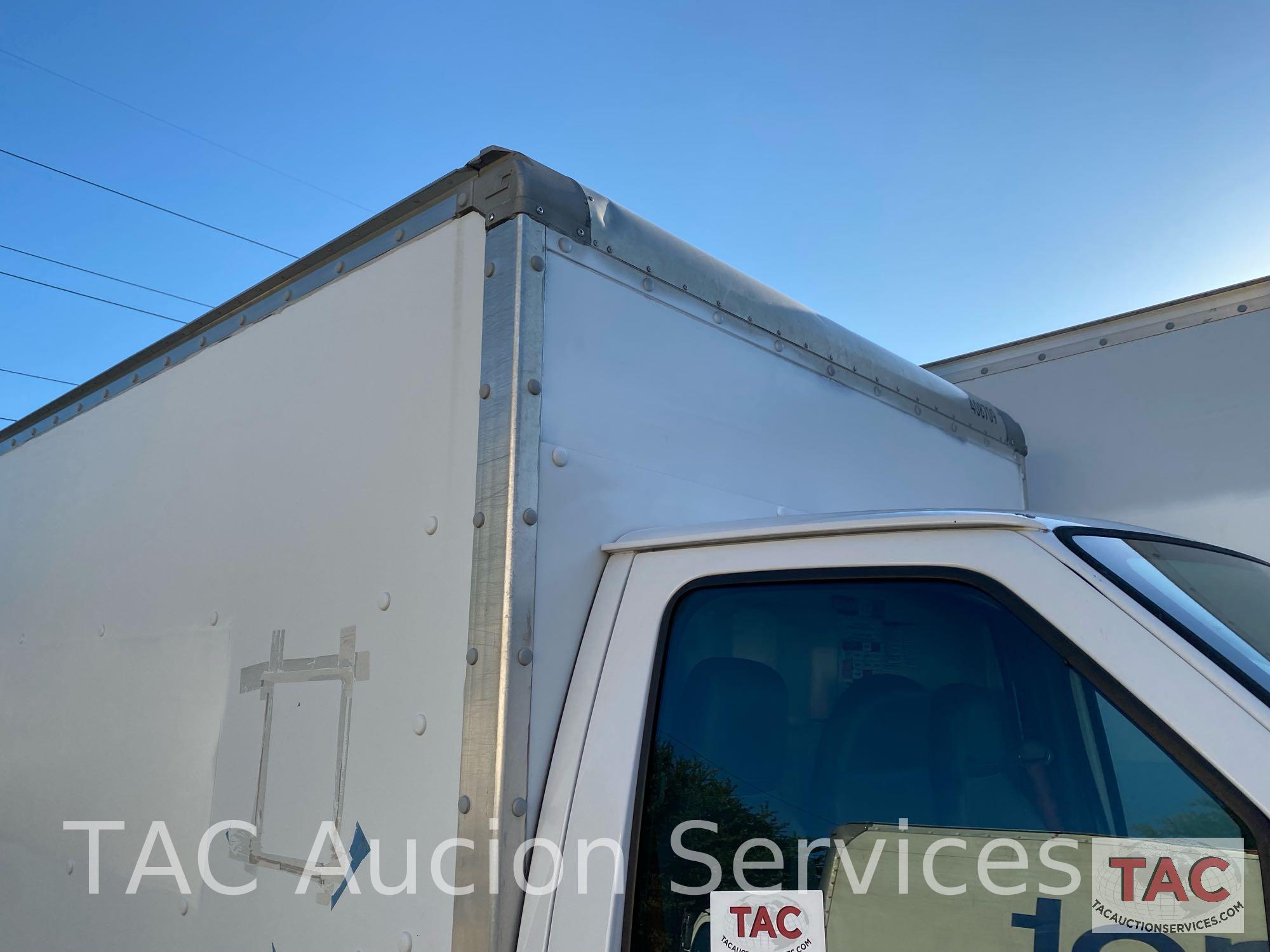 2014 Ford E-350 Box Truck