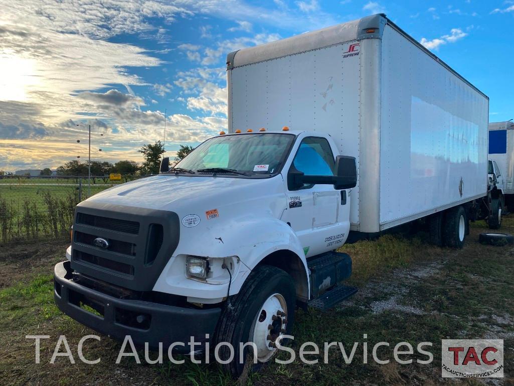 2013 Ford F-750 Box Truck