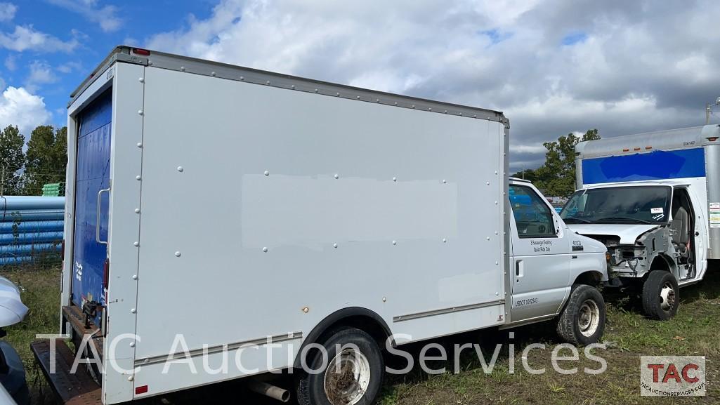 2014 Ford Econoline E-350 Cutaway Van