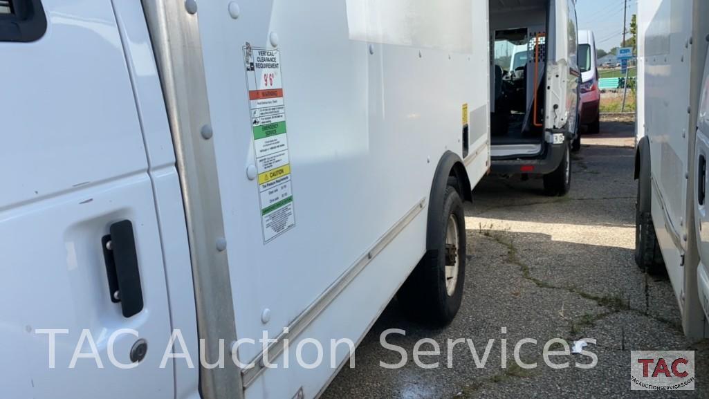 2014 Ford Econoline E-350 Cutaway Van