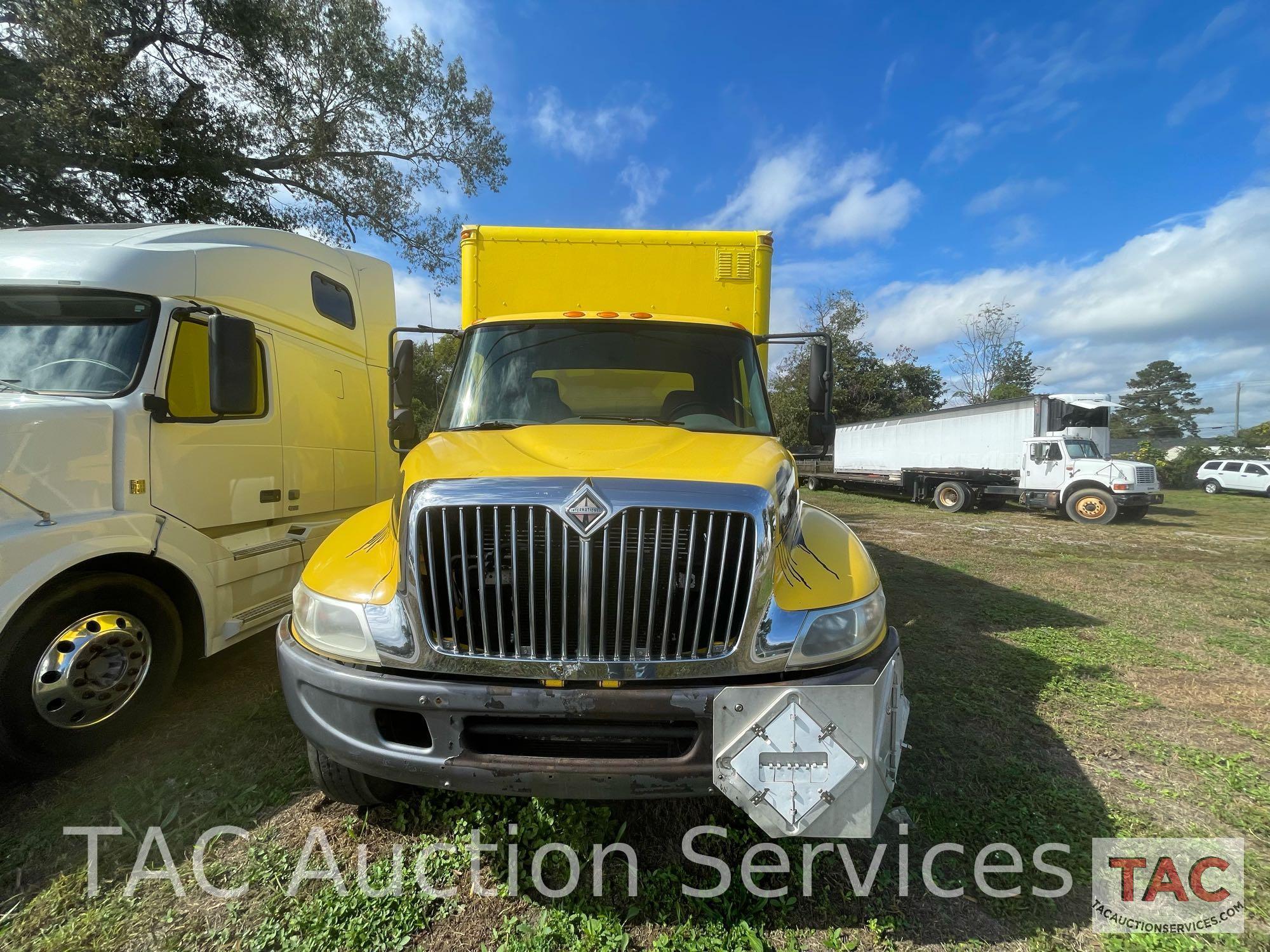 2007 International 4300 Box Truck