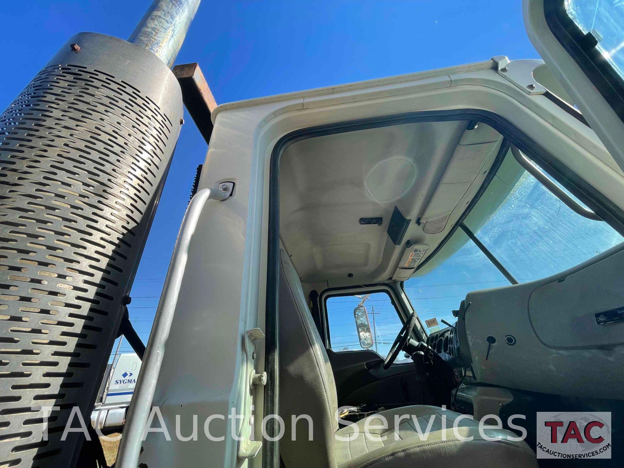 2007 Mack Elite Day Cab