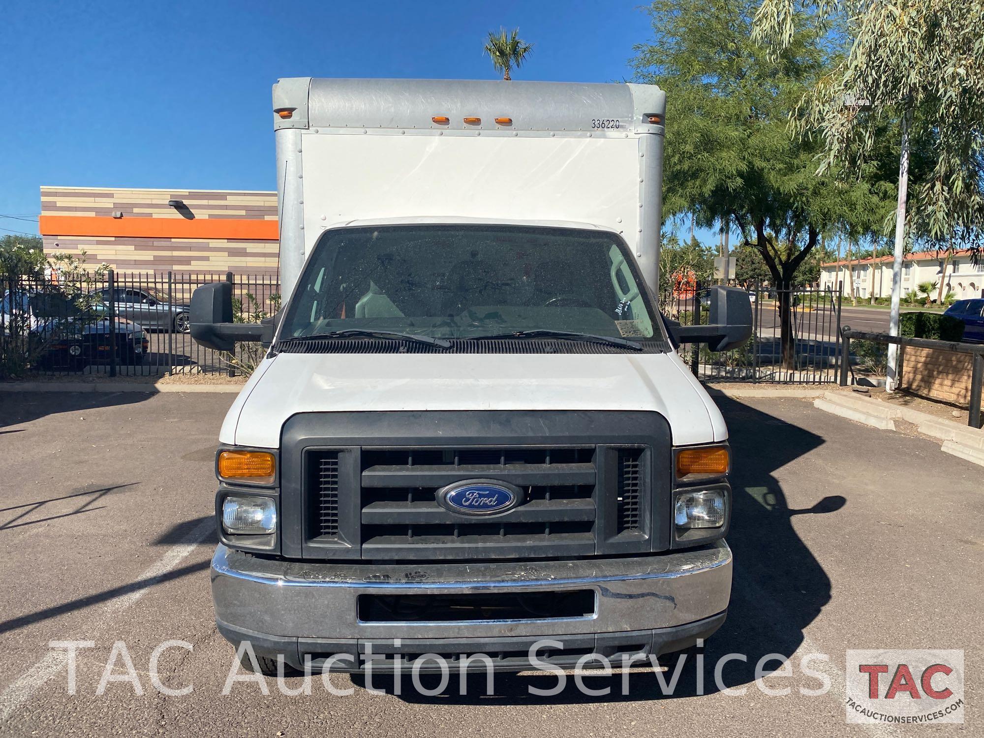 2013 Ford E-350 Box Truck